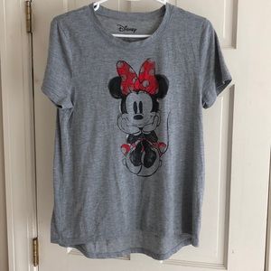 LAST CALL BEFORE THREDUP! 
Disney Minnie Mouse Gray Tee Size Large